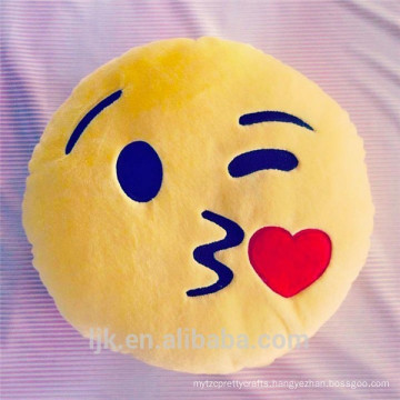 OEM different comfort emoji pillow